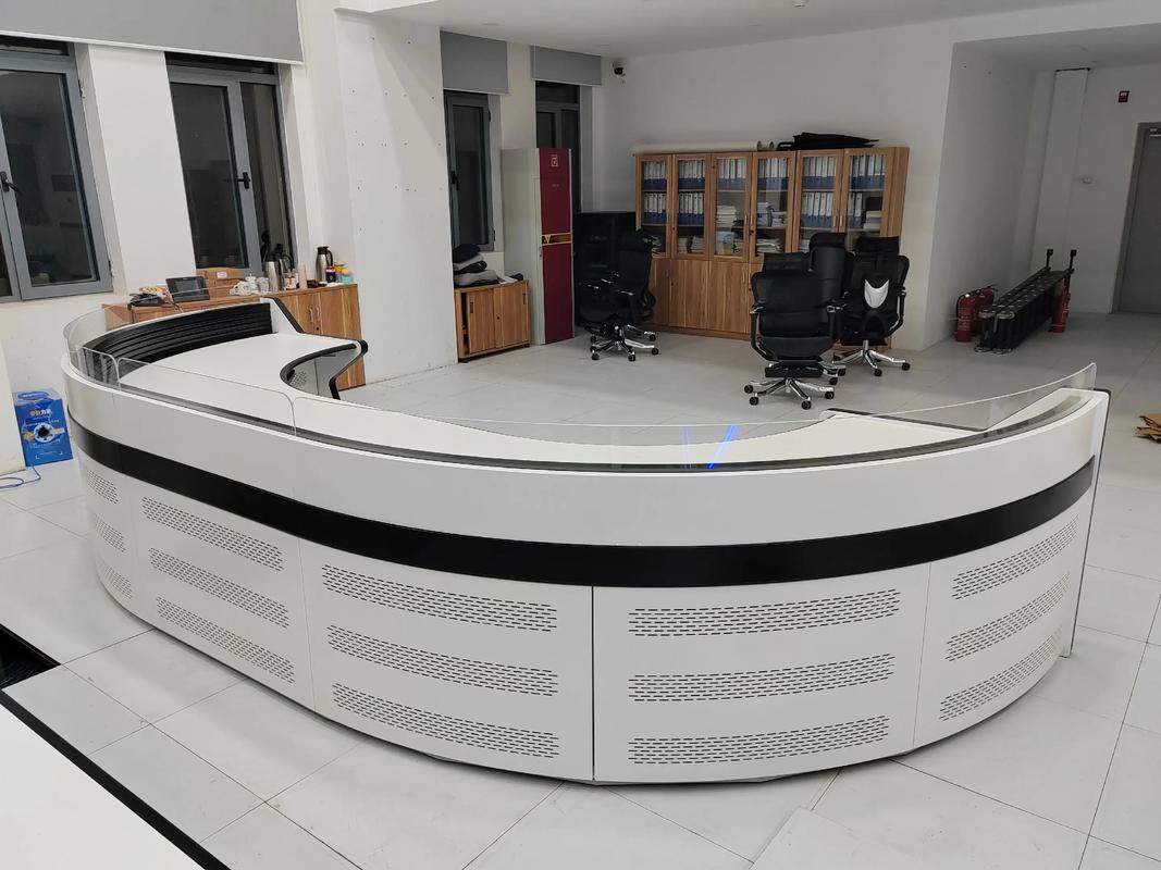 指揮中心操作臺、監控中心控制臺與電視墻操作臺的專業生產與安裝